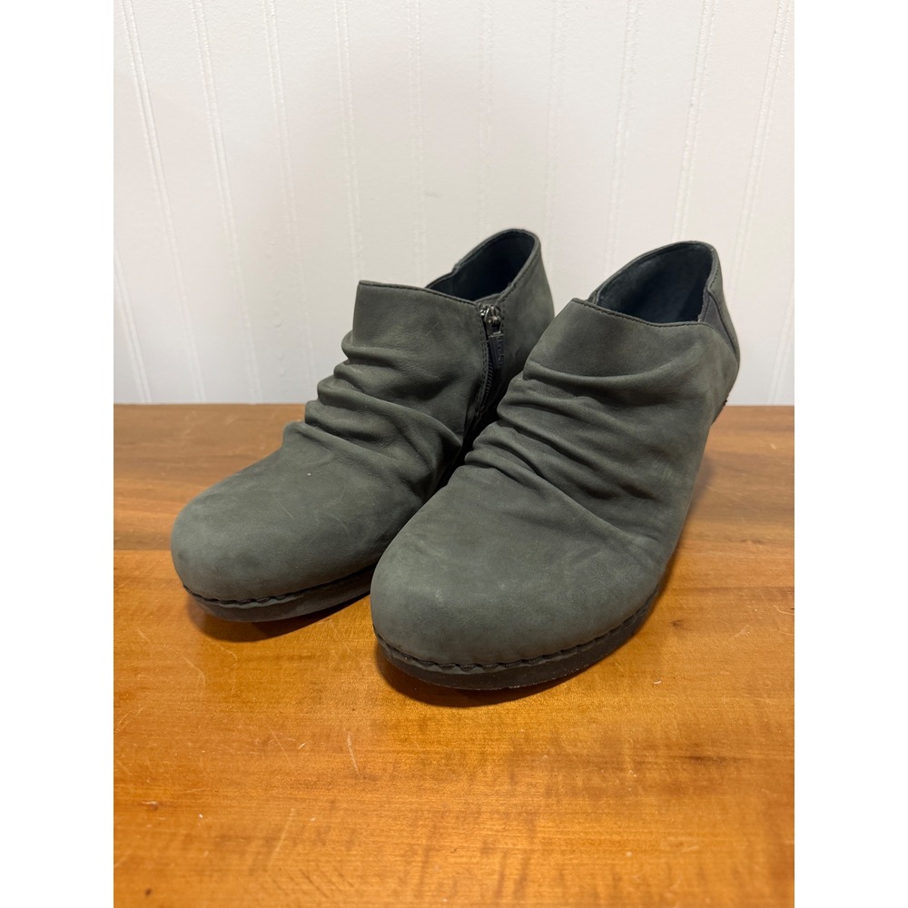 Dansko Sheena Wedge Boots Ruched Nubuck Leather Green Women Size 39